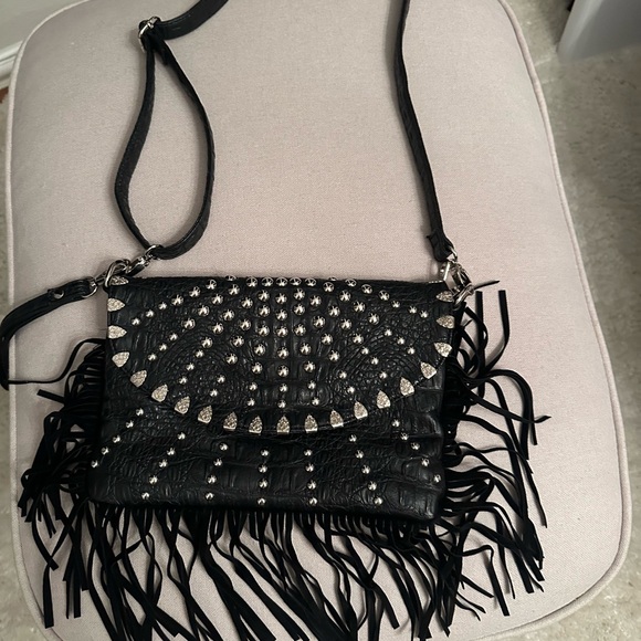Leather purse with fringe and sequins - Picture 3 of 3